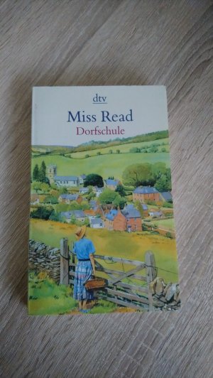 gebrauchtes Buch – Read, Miss – Dorfschule