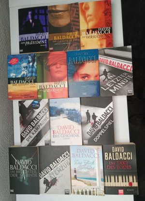 14 X David Baldacci - Doppelspiel + Die Wahrheit + Im Takt des Todes + Im Bruchteil der Sekunde + Die Versuchung + In letzter Minute + Der Präsident + […]