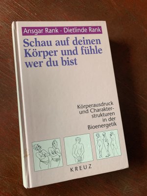 Schau auf deinen Körper und fühle wer du bist