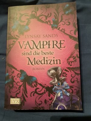 gebrauchtes Buch – Lynsay Sands – Vampire sind die beste Medizin - Jubiläumsausgabe