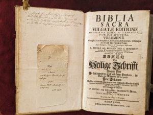 Biblia Sacra Vulgatae Editionis. Auctoritate Sixti V. et Clementis VIII. Pont. Max. Recognita. Volumen II. Complectens Prophetas, Libros Machabaeorum, […]