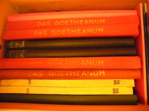 KONVOLUT von 10 Jahrgängen "Das GOETHEANUM. Internationale Wochenschrift für Anthroposophie und Dreigleiderung: XIX. Jahrgang 1940, XX. Jahrgang 1941, […]