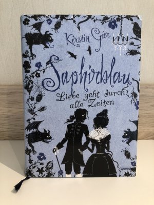 gebrauchtes Buch – Kerstin Gier – Saphirblau - Liebe geht durch alle Zeiten (2)