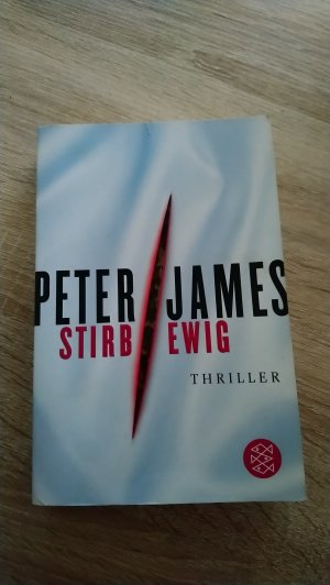 gebrauchtes Buch – James, Peter – Stirb ewig