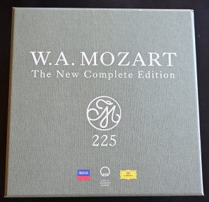 Mozart 225 - The New Complete Edition (Limited Edition - Deutsch)