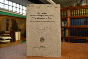 Der Neubau der Großherzoglich Sächsischen Veterinäranstalt in Jena. Zugleich ein Gedenkblatt zum hundertjährigen Bestehen der Anstalt. Sonderabdruck aus: "Berliner Tierärztliche Wochenschrift", 1917, Nr. 13+14.