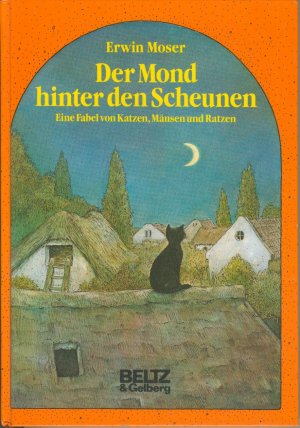 Der Mond hinter den Scheunen.