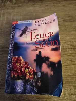 gebrauchtes Buch – Diana Gabaldon – Feuer und Stein