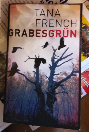 gebrauchtes Buch – Tana French – Grabesgrün