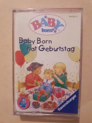 Baby Born hat Geburtstag