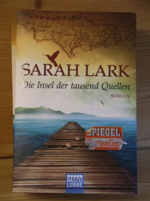 gebrauchtes Buch – Sarah Lark – "Die Insel der tausend Quellen" Roman