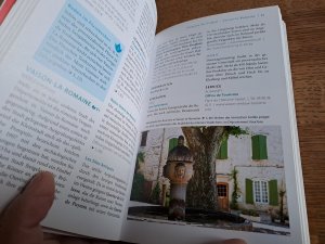 gebrauchtes Buch – Ralf Nestmeyer – MERIAN momente Reiseführer Provence - Mit Extra-Karte zum Herausnehmen