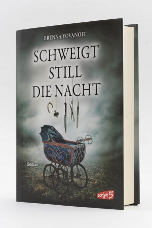 gebrauchtes Buch – Brenna Yovanoff – Schweigt still die Nacht