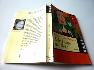 gebrauchtes Buch – Gaby Hauptmann – Die Lüge im Bett - Serie Piper