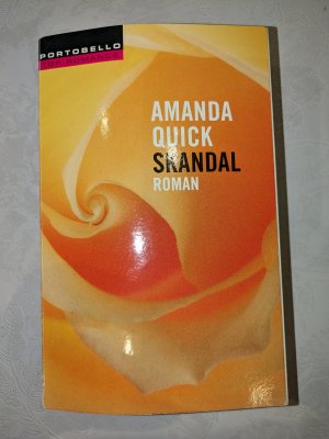 gebrauchtes Buch – Amanda Quick – Skandal: