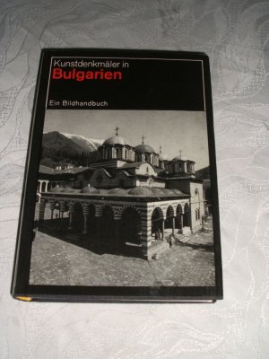 gebrauchtes Buch – Pejo Berbenliev – Kunstdenkmäler in Bulgarien - Ein Bildhandbuch mit zahlreichen Fotoaufnahmen und Skizzen