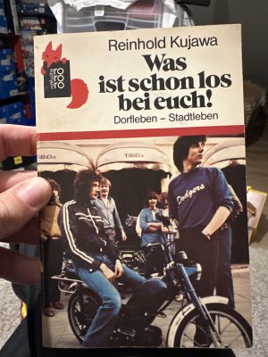 gebrauchtes Buch – Was ist schon los bei euch. Dorfleben, Stadtleben.