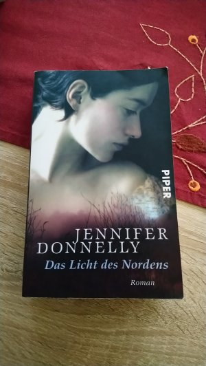 gebrauchtes Buch – Donnelly, Jennifer – Das Licht des Nordens