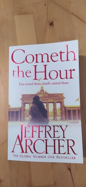 gebrauchtes Buch – Jeffrey Archer – Cometh the Hour