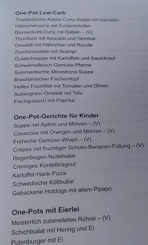 gebrauchtes Buch – Mia Martens – One Pot Familienkochbuch Low carc, vegetarisch, für Kinder, mit Ei, mit Fleisch 80+ Rezepte