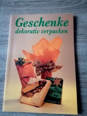 gebrauchtes Buch – Geschenke dekorativ verpacken