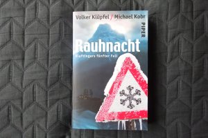 gebrauchtes Buch – Klüpfel, Volker; Kobr, Michael – Rauhnacht - Kluftingers fünfter Fall | Kluftinger ermittelt