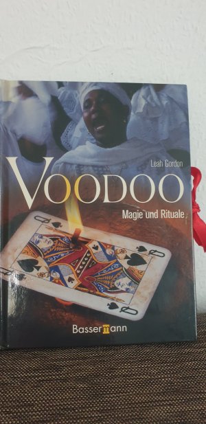 gebrauchtes Buch – Leah Gordon – Voodoo