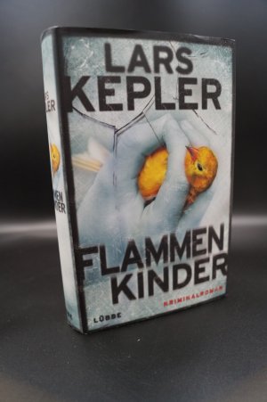 gebrauchtes Buch – Lars Kepler – Flammenkinder - Kriminalroman. Joona Linna, Bd. 3 + :::Geschenk:::