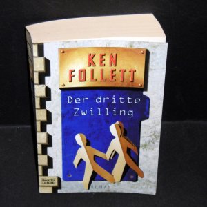 gebrauchtes Buch – Ken Follett – Der dritte Zwilling