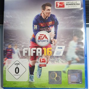 gebrauchtes Spiel – FIFA 16 EA SPORTS PS 4