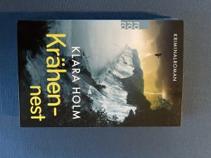 gebrauchtes Buch – Klara Holm – Krähennest