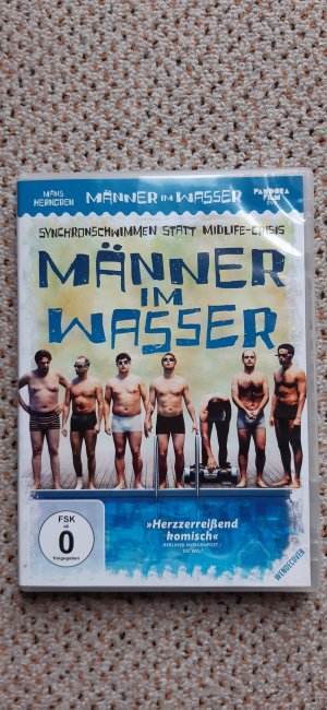 gebrauchter Film – Männer im Wasser