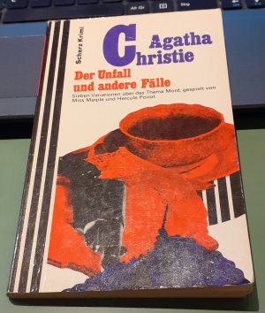 gebrauchtes Buch – Agatha Christie – Der Unfall und andere Fälle