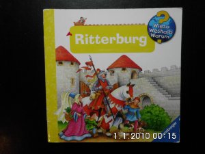 gebrauchtes Buch – Illustr. Kyrima Trapp – Wieso? Weshalb? Warum? - Ritterburg