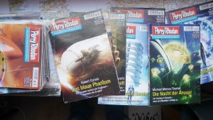 72 x Perry Rhodan / Zyklus: Fragmente, Nr. 3205 bis 3279 ( 3205 3206 3207 3208 3209 3210 3211 3212 3213 3214 3215 3216 3217 3218 3219 3220 3221 3222 3223 […]