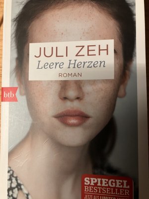 gebrauchtes Buch – Juli Zeh – Leere Herzen