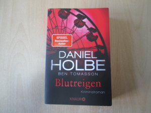 gebrauchtes Buch – Holbe, Daniel; Tomasson – Blutreigen