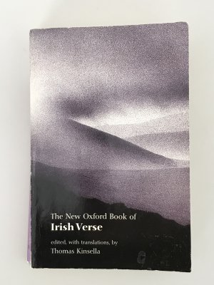 The New Oxford Book of Irish Verse