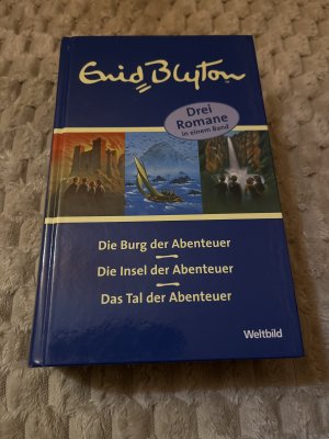 gebrauchtes Buch – Eins blyton – Drei Romane in einem band die Burg der Abenteuer/ die Insel der Abenteuer/ das Tal der Abenteuer