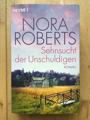 gebrauchtes Buch – Nora Roberts – Sehnsucht der Unschuldigen