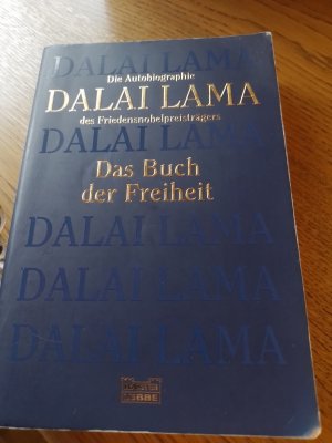 gebrauchtes Buch – Dalai Lama – Das Buch der Freiheit - Die Autobiographie des Friedensnobelpreisträgers