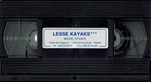 gebrauchter Film – Michel Pitance – Lesse Kayaks - Abwärtsfahrt mit dem Kanu auf der Lesse bei Dinant, Belgien (VHS)