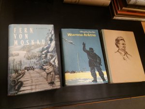 Der russische Mensch im Kampf mit der Natur. Konvolut von drei Bänden aus der Mitte des 20. Jahrhunderts: (1) Durch die Urwälder des Fernen Ostens. Forschungsreisen […]