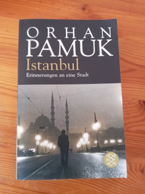 gebrauchtes Buch – Orhan Pamuk – Istanbul - Erinnerungen an eine Stadt