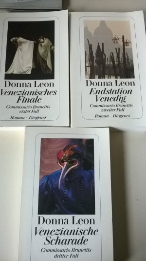 gebrauchtes Buch – Donna Leon – Konvolut- Commissario Brunettis erster Fall, zweiter und dritter Fall