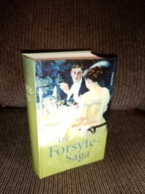 gebrauchtes Buch – John Galsworthy – Die Forsyte-Saga : Roman-Trilogie. John Galsworthy. Aus dem Engl. von Jutta Schlösser. Mit einem Nachw. und Anm. von Anselm Schlösser