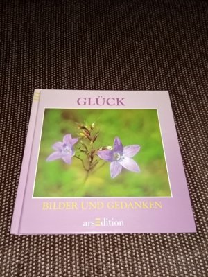 gebrauchtes Buch – Porizka, Anna  – Glück. Fotografien von Anna und Lubi Porizka / Bilder und Gedanken