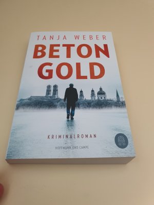 gebrauchtes Buch – Tanja Weber – Betongold