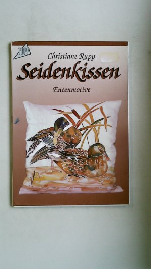 SEIDENKISSEN. Entenmotive