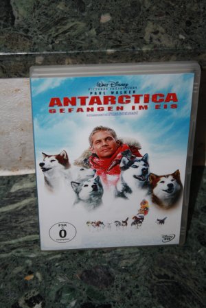 Walt Disney - Antarctica - Gefangen im Eis